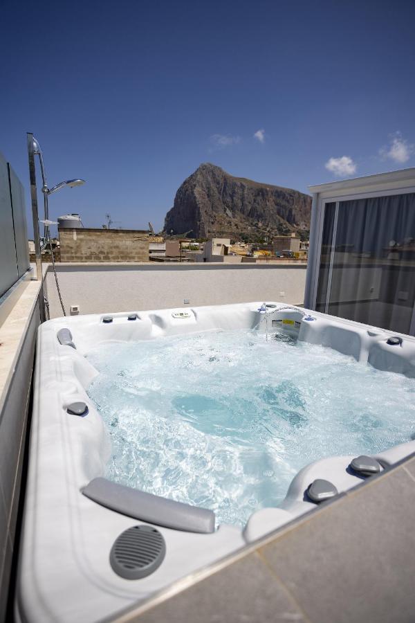Acquaro Suite Apartments San Vito Lo Capo Kültér fotó